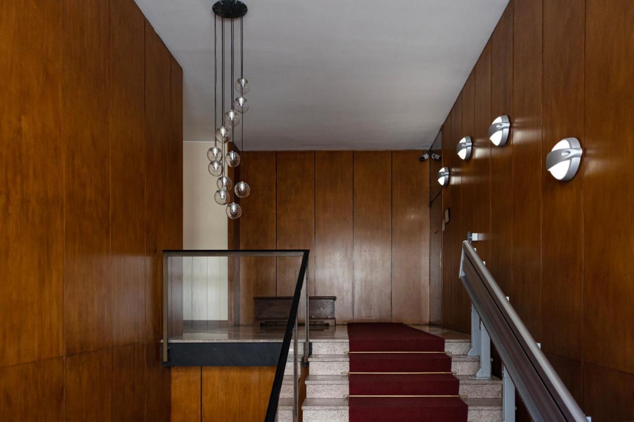 Elegante E Spazioso Quadrilocale In Porta Venezia 밀라노 외부 사진