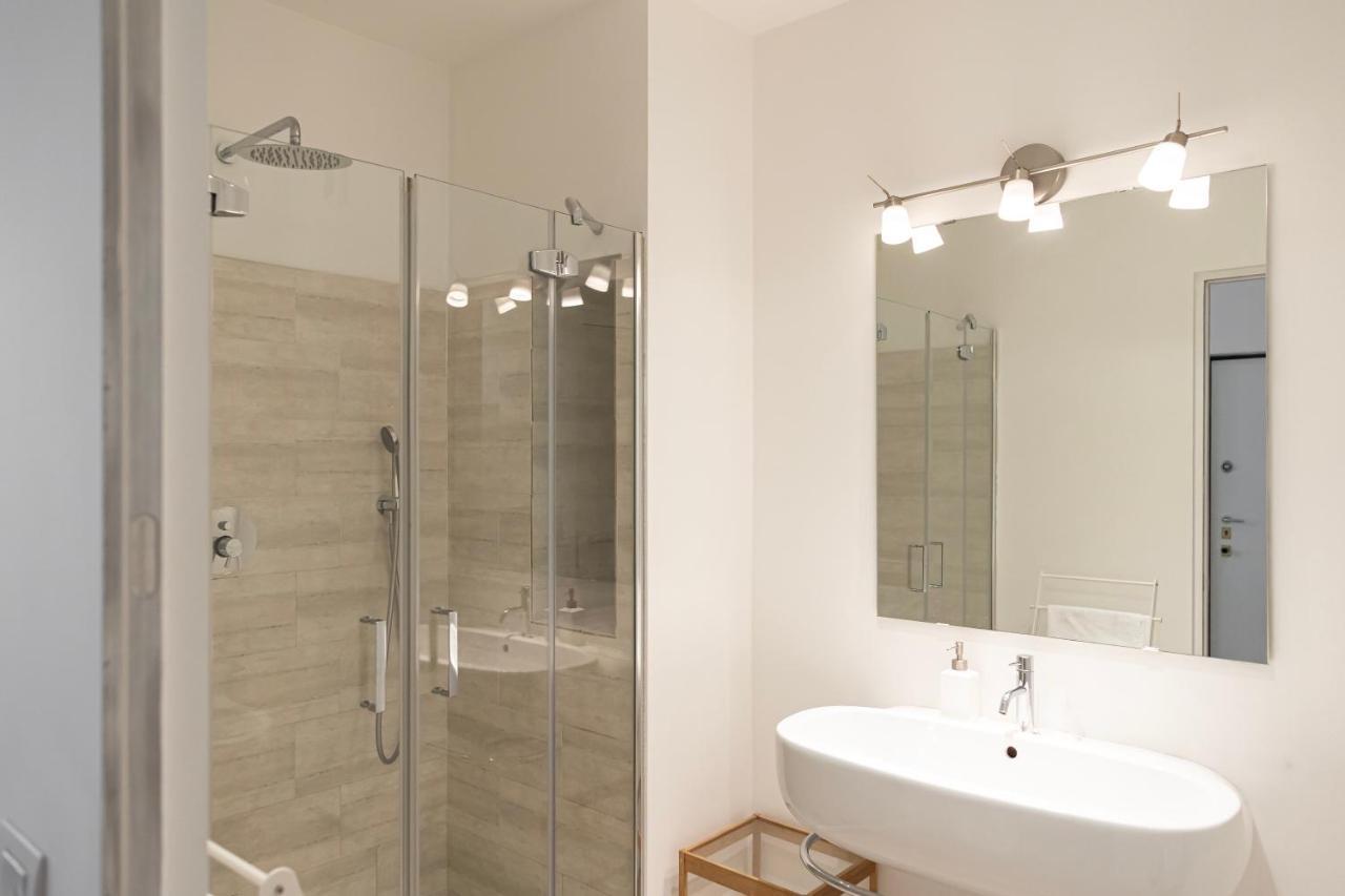 Elegante E Spazioso Quadrilocale In Porta Venezia 밀라노 외부 사진